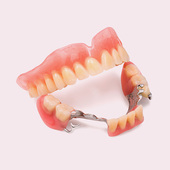 Как выглядит съёмный бюгельный протез Фото съёмного бюгельного протеза